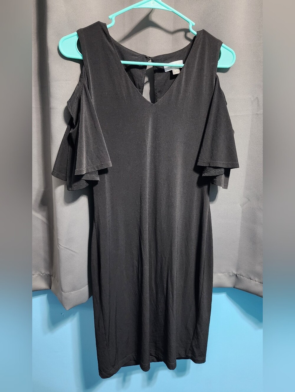 Calvin Klein Black Cold Shoulder Dress Flutter Ruffle Sleeve Sheath V-Neck 4